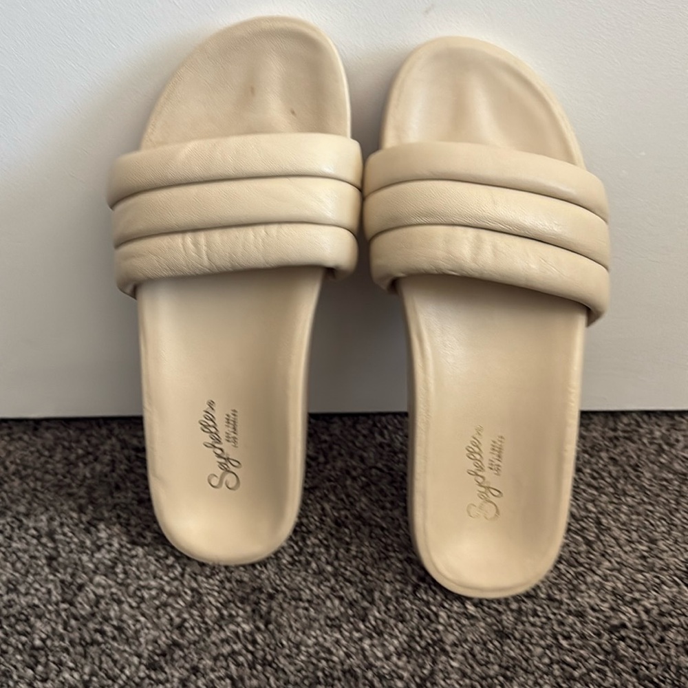 Seychelles Low Key Slide Sandals